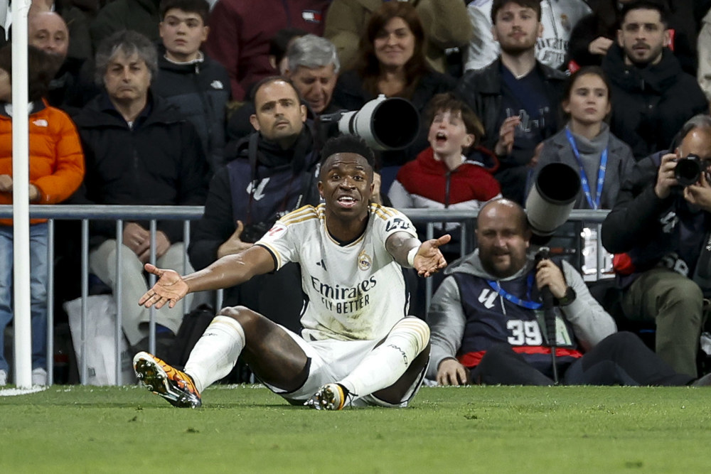 Real Madrid recorrerá da suspensão de Vini Jr. por expulsão citando ‘insultos racistas graves’ Real Madrid recorrerá da suspensão de Vini Jr. por expulsão citando ‘insultos racistas graves’