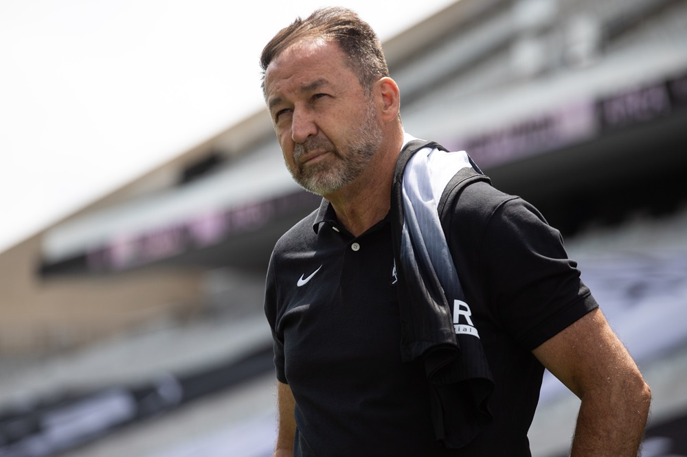 Corinthians enfrenta atraso nos salários de janeiro Corinthians enfrenta atraso nos salários de janeiro