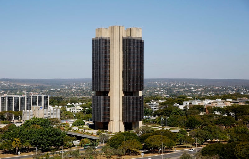Déficit bate recorde de R$ 7,4 bi no acumulado até setembro Déficit bate recorde de R$ 7,4 bi no acumulado até setembro