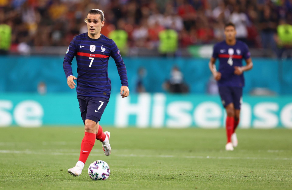 Campeão mundial, Griezmann anuncia aposentadoria da seleção francesa Campeão mundial, Griezmann anuncia aposentadoria da seleção francesa
