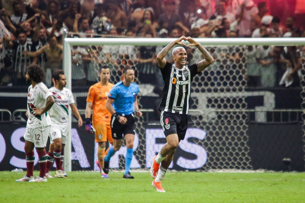 Deyverson entra, define vitória sobre o Fluminense e leva Atlético-MG à semi da Libertadores Deyverson entra, define vitória sobre o Fluminense e leva Atlético-MG à semi da Libertadores