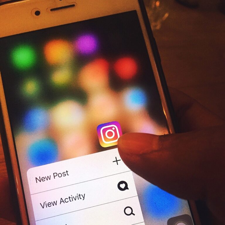 ‘Feed zero’ vira tendência da geração Z no Instagram; entenda