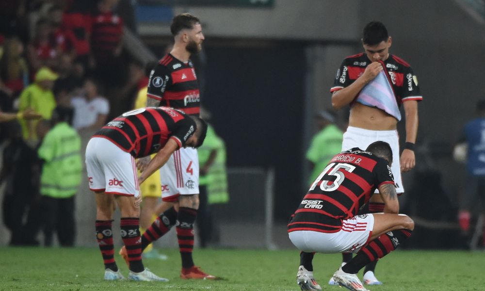 Flamengo é derrotado pelo Peñarol e volta a perder em casa na Libertadores após cinco anos Flamengo é derrotado pelo Peñarol e volta a perder em casa na Libertadores após cinco anos