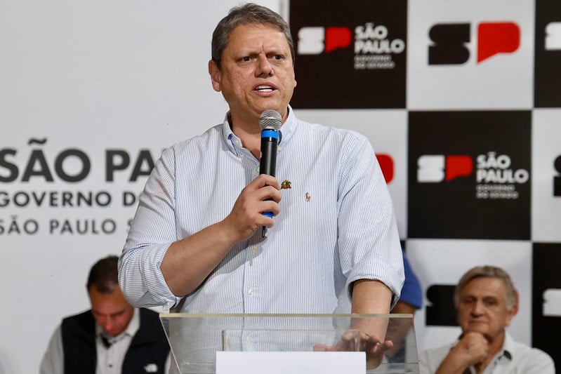 Golpistas usam IA para criar vídeo falso de Tarcísio de Freitas