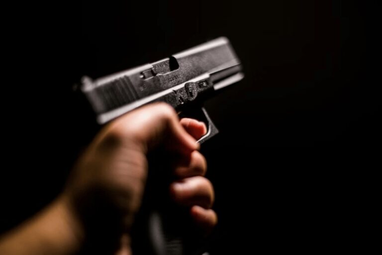 Jovem de 16 anos é identificada como vítima de feminicídio no centro
