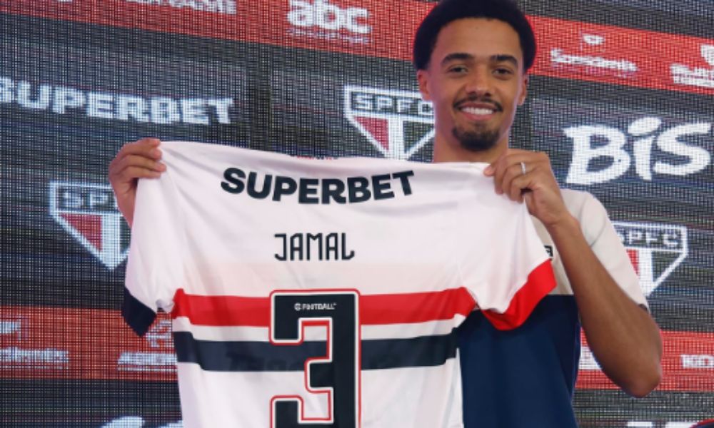 Jamal Lewis, do São Paulo, promete trabalhar duro para aprender português: ‘Importante eu me adaptar’ Jamal Lewis, do São Paulo, promete trabalhar duro para aprender português: ‘Importante eu me adaptar’