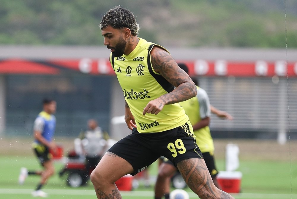 Mesmo com Tite na berlinda, Flamengo deve jogar com reservas contra o Athletico-PR pelo Brasileirão Mesmo com Tite na berlinda, Flamengo deve jogar com reservas contra o Athletico-PR pelo Brasileirão