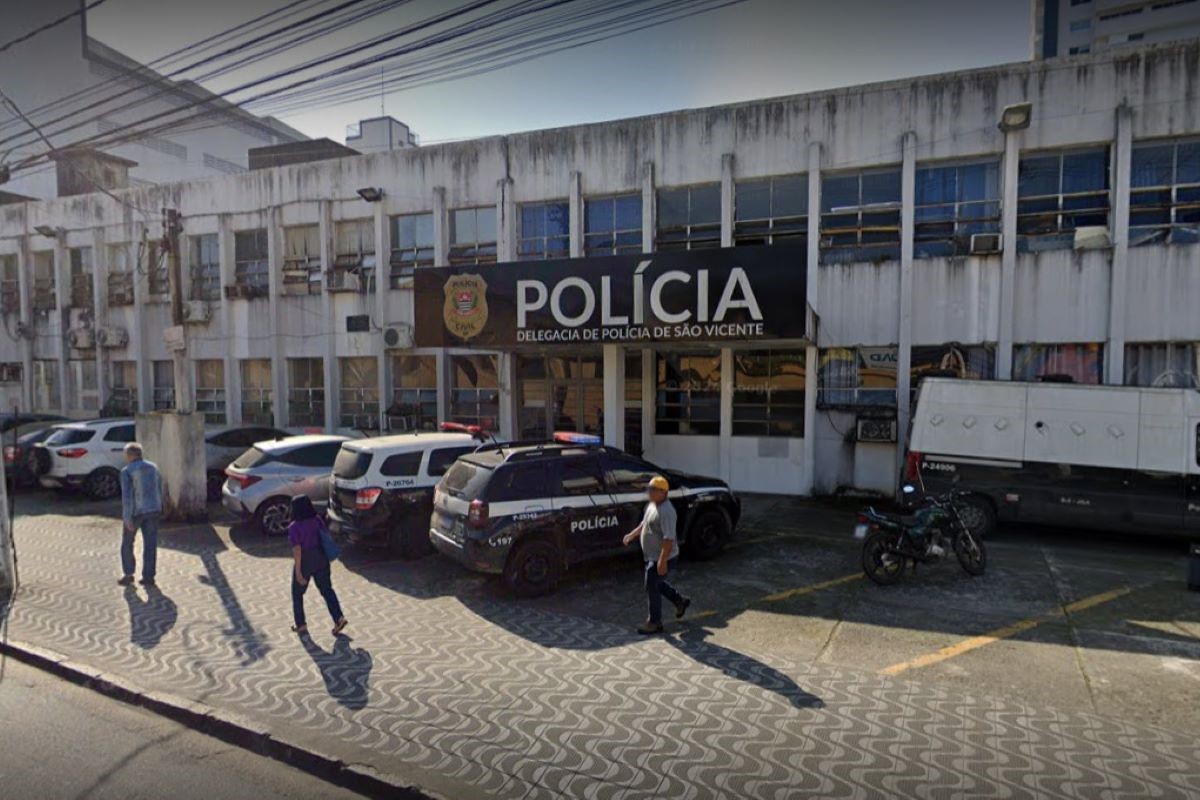 Motorista de app luta com ladrões, toma arma deles e mata 1 no litoral Motorista de app luta com ladrões, toma arma deles e mata 1 no litoral