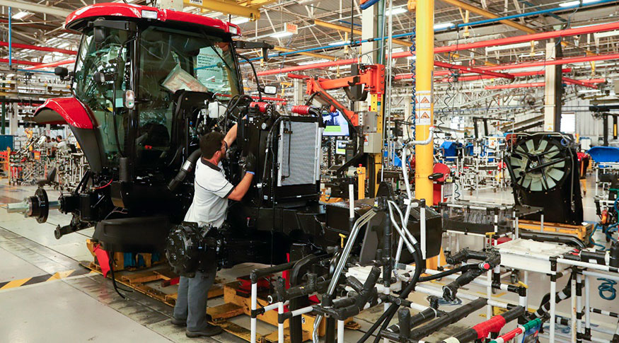 Produção industrial brasileira cai 1,4% em julho, segundo o IBGE Produção industrial brasileira cai 1,4% em julho, segundo o IBGE