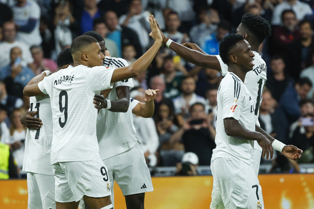 Real Madrid vence Alavés em jogo emocionante pelo Campeonato Espanhol Real Madrid vence Alavés em jogo emocionante pelo Campeonato Espanhol