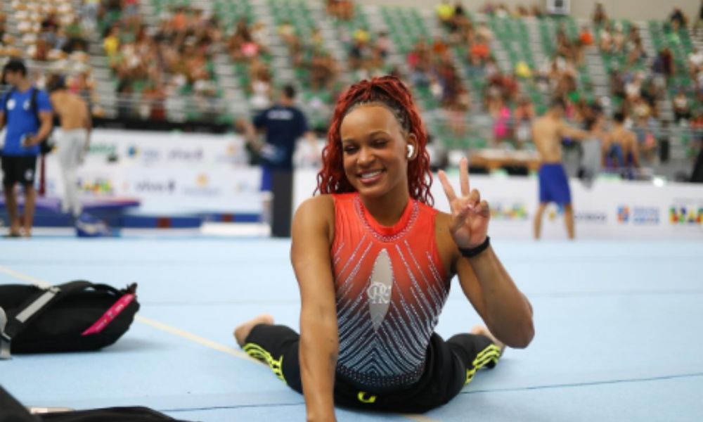 Rebeca Andrade conquista ouro nas barras assimétricas no Campeonato Brasileiro Rebeca Andrade conquista ouro nas barras assimétricas no Campeonato Brasileiro