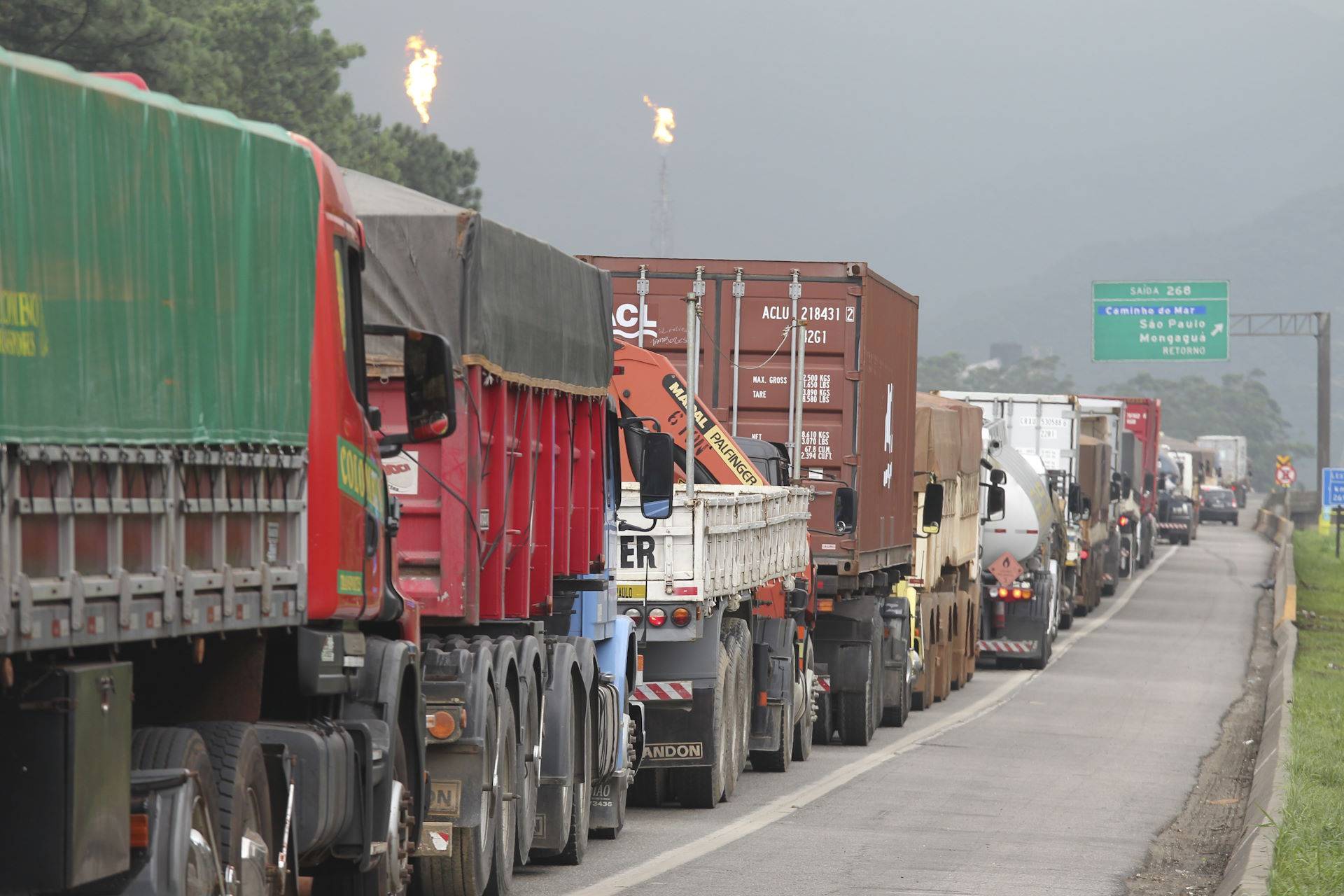 Tendências e soluções para a descarbonização do setor de transporte Tendências e soluções para a descarbonização do setor de transporte