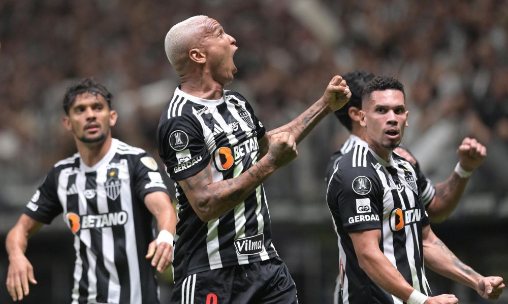 Atlético-MG segura pressão do River na Argentina, fica no empate sem gols e é o primeiro finalista da Libertadores