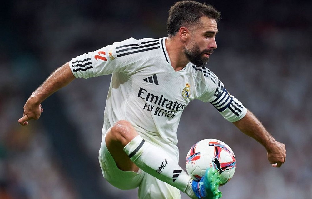 Carvajal passa por cirurgia e volta ao Real Madrid somente em 2025 Carvajal passa por cirurgia e volta ao Real Madrid somente em 2025