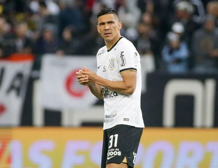 Corinthians sofre transfer ban por causa de Balbuena e não pode registrar novos jogadores até 2026