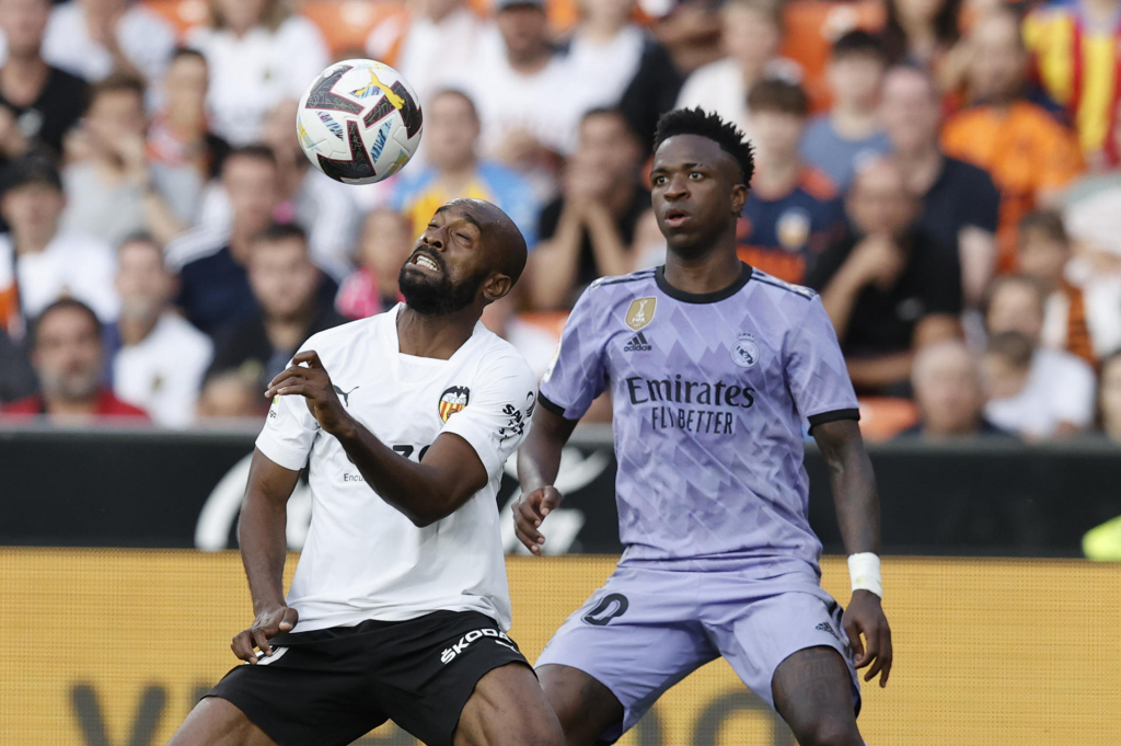 Jogo entre Valencia e Real Madrid é cancelado devido a inundações na Espanha