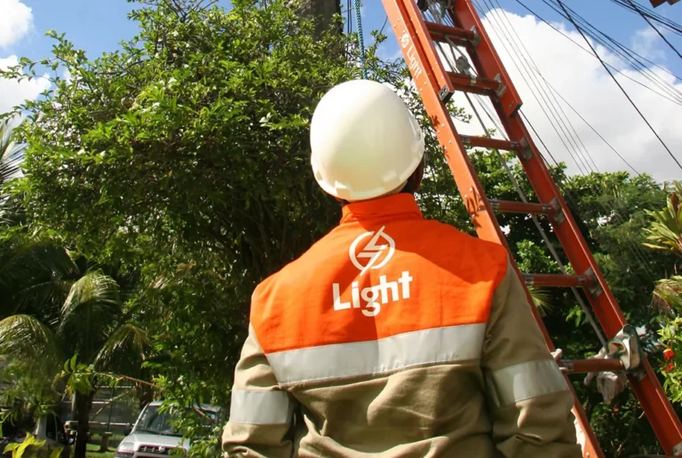 Light, empresa de energia, pede recuperação judicial