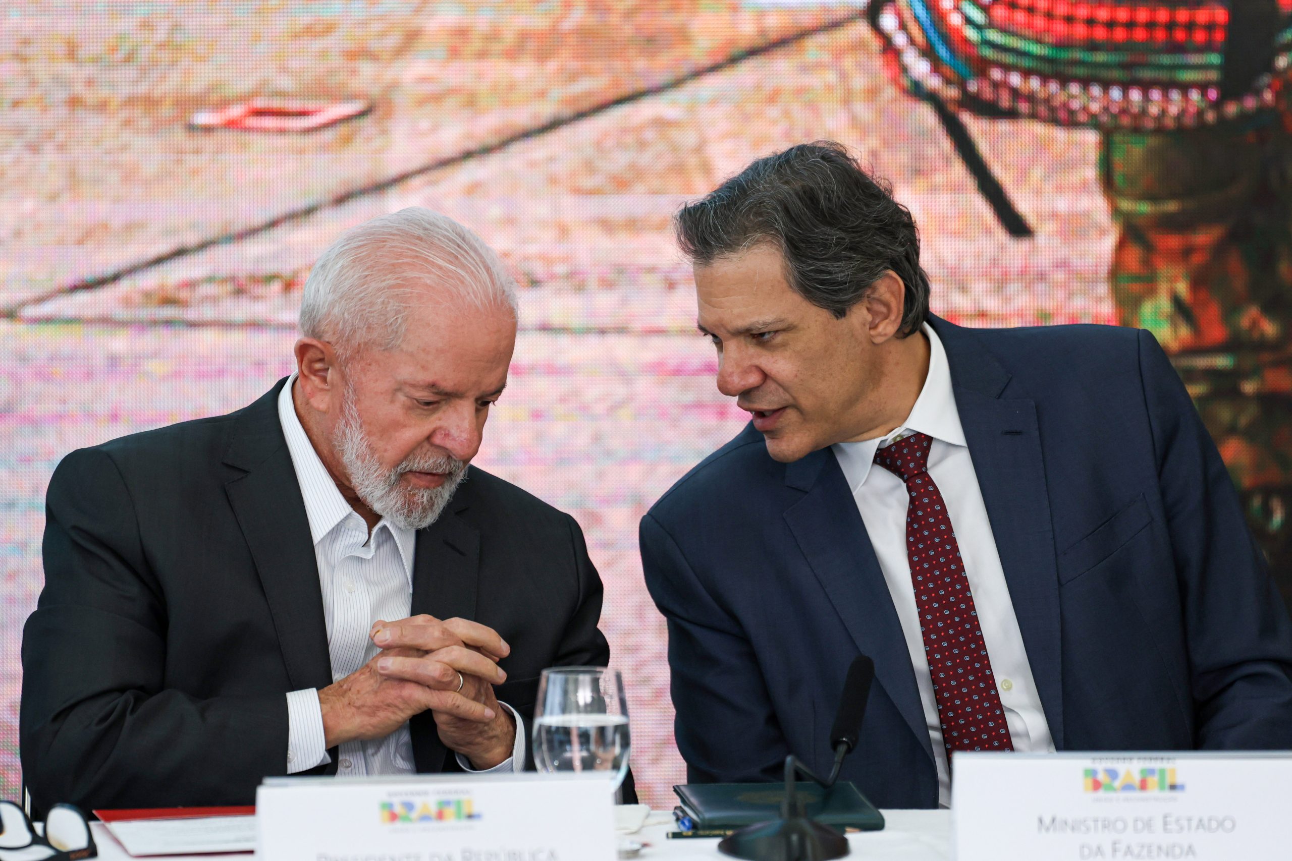 Manobra fiscal do governo Lula pode ampliar os gastos públicos Manobra fiscal do governo Lula pode ampliar os gastos públicos
