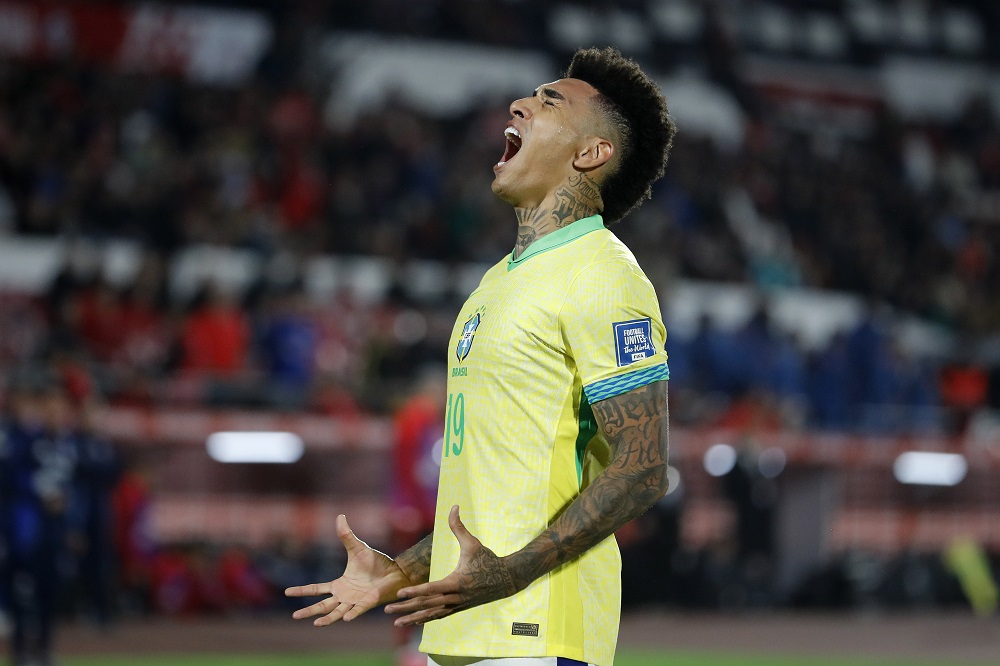 Mesmo com vitória contra o Chile, Seleção chega a sua pior campanha em Eliminatórias na história Mesmo com vitória contra o Chile, Seleção chega a sua pior campanha em Eliminatórias na história