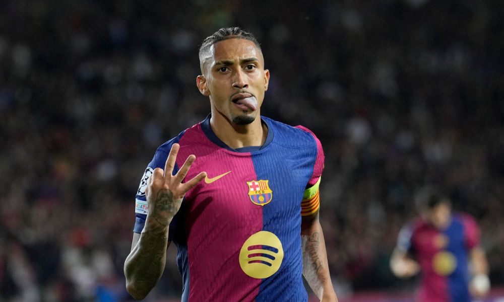 Raphinha faz hat-trick, Barcelona goleia Bayern na Champions e acaba com jejum de nove anos sem vencer o time alemão Raphinha faz hat-trick, Barcelona goleia Bayern na Champions e acaba com jejum de nove anos sem vencer o time alemão