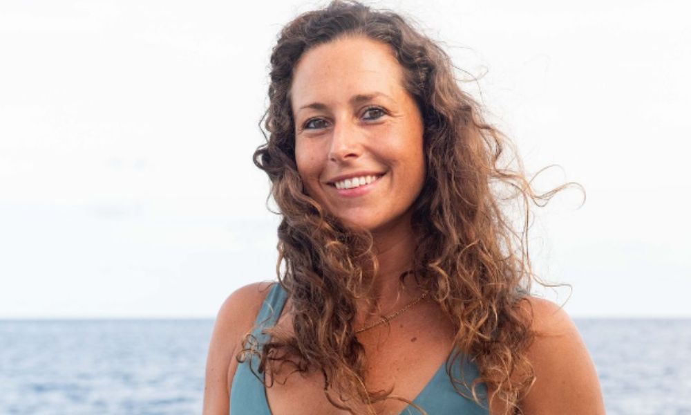 Surfista italiana Giulia Manfrini morre após acidente com peixe-espada na Indonésia Surfista italiana Giulia Manfrini morre após acidente com peixe-espada na Indonésia