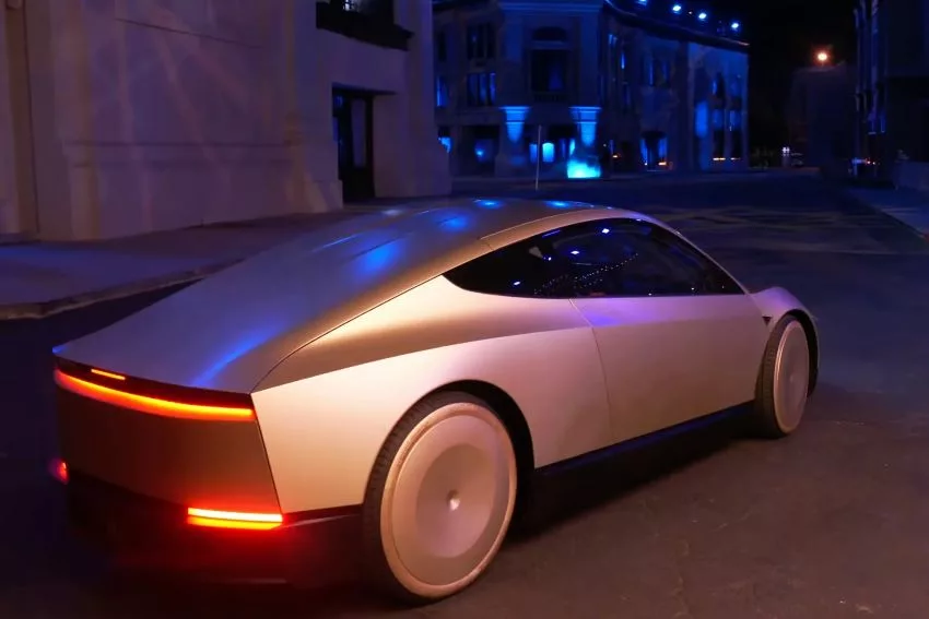 Tesla lança o robôtaxi Cybercab, modelo sem volante e sem pedais Tesla lança o robôtaxi Cybercab, modelo sem volante e sem pedais
