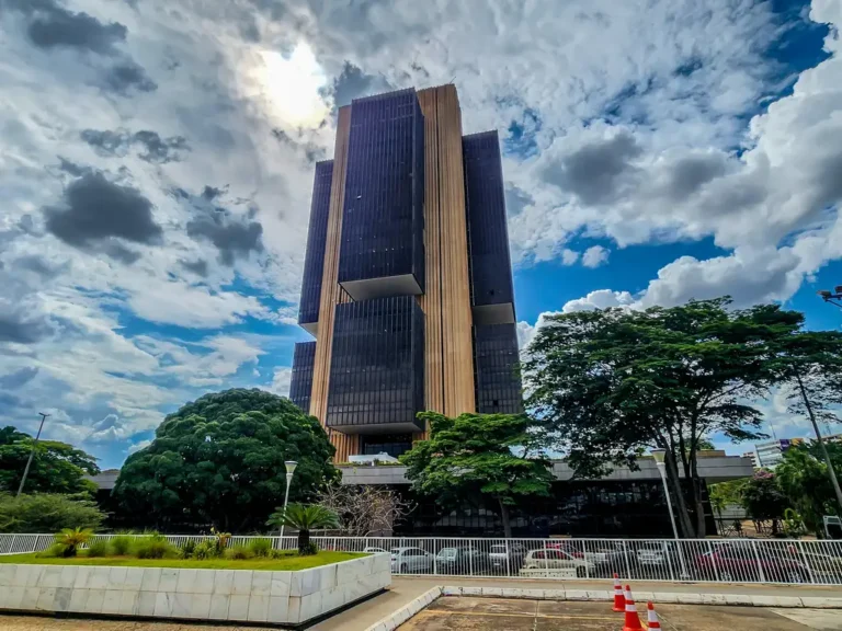 Banco Central ainda registra R$ 8,5 bilhões em dinheiro esquecido