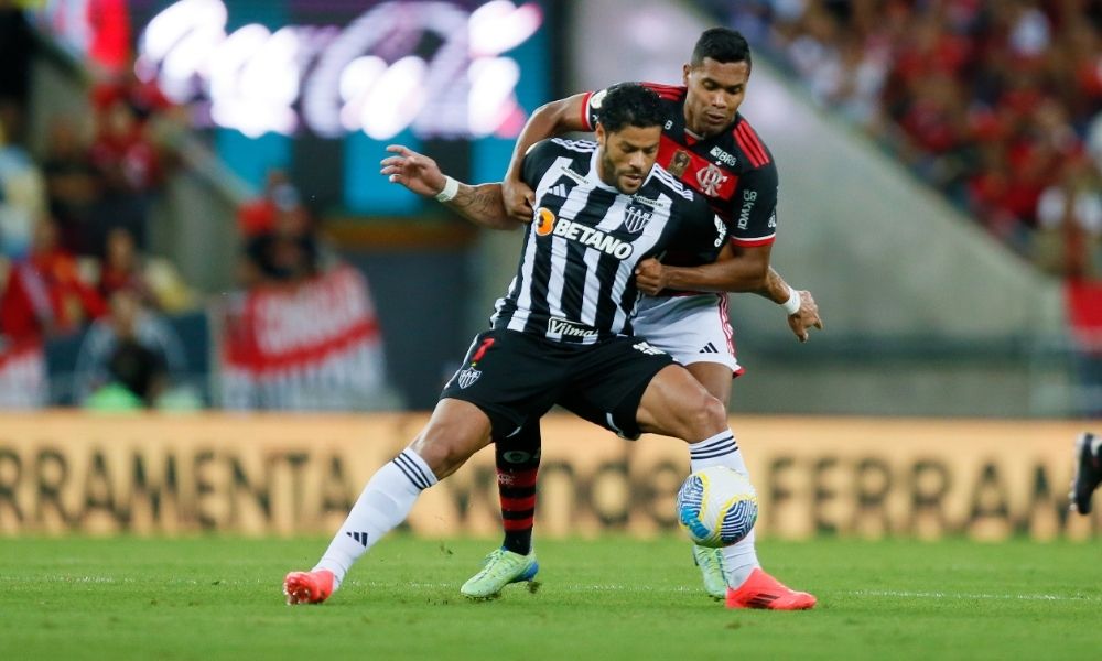 David Luiz perde pênalti e Flamengo fica no empate sem gols com o Atlético-MG no Brasileirão David Luiz perde pênalti e Flamengo fica no empate sem gols com o Atlético-MG no Brasileirão