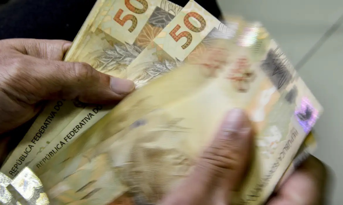 INSS confirma pagamento do 13º salário em novembro para aposentados e pensionistas INSS confirma pagamento do 13º salário em novembro para aposentados e pensionistas