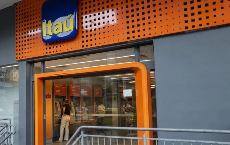 Itaú Unibanco tem lucro de R$ 10,7 bilhões no 3º trimestre