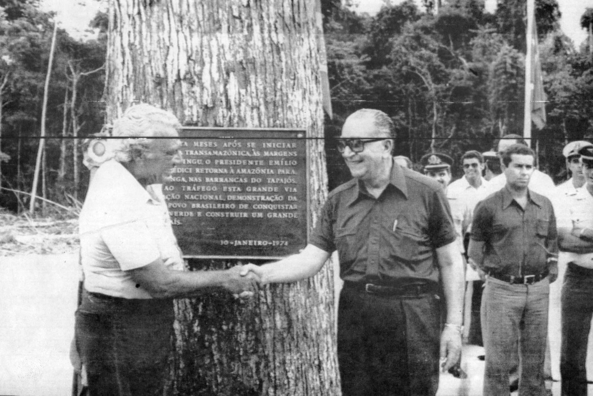 Livro revela como a grilagem e a ditadura militar tentaram se apoderar da Amazônia Livro revela como a grilagem e a ditadura militar tentaram se apoderar da Amazônia