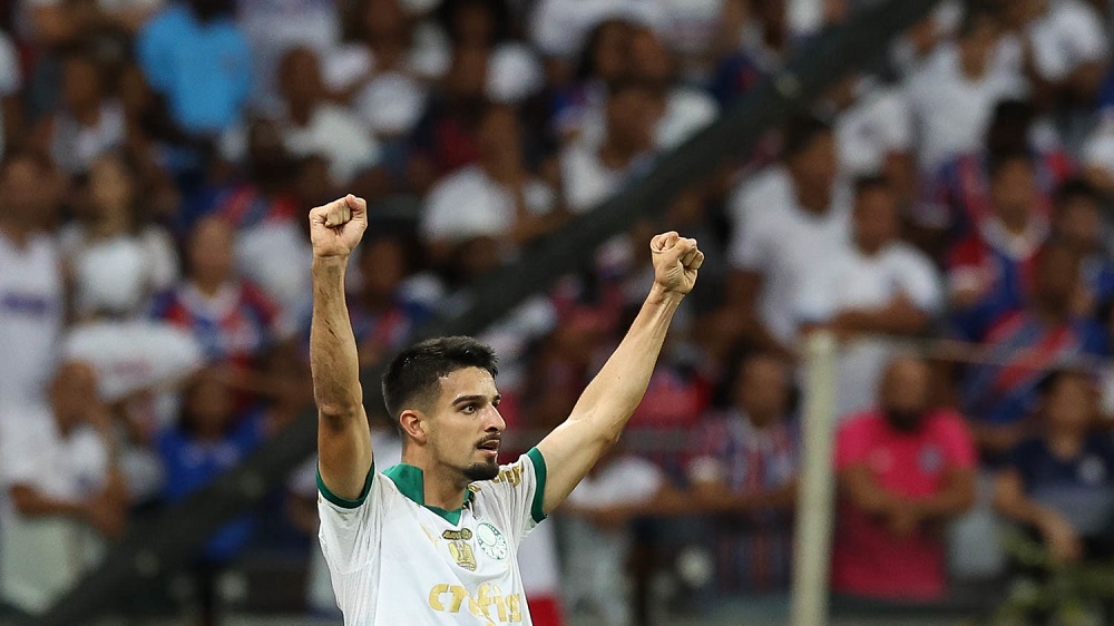 Palmeiras aumenta chances de título após virada heroica contra o Bahia Palmeiras aumenta chances de título após virada heroica contra o Bahia