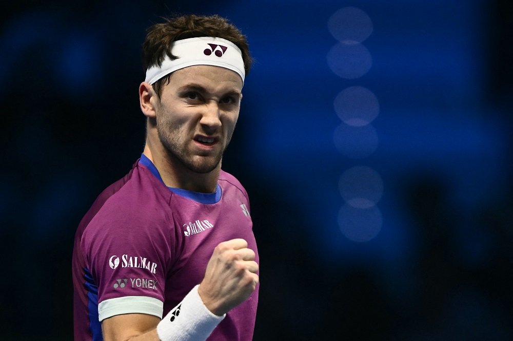 Ruud vence Rublev e enfrenta Sinner na semifinal do ATP Finals Ruud vence Rublev e enfrenta Sinner na semifinal do ATP Finals