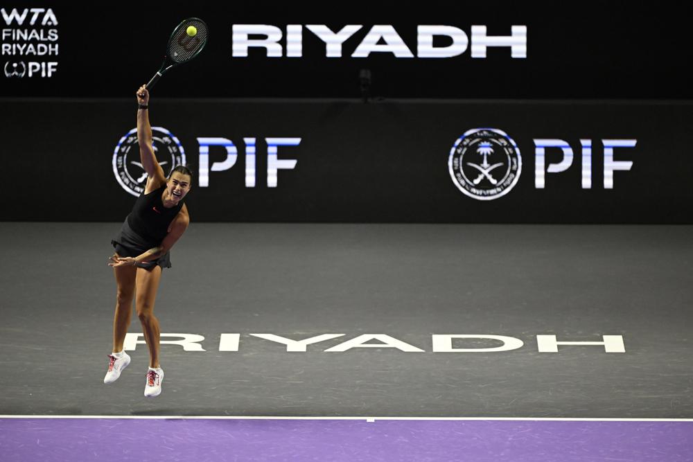 Sabalenka vence Paolini e avança para semifinais na Arábia Saudita Sabalenka vence Paolini e avança para semifinais na Arábia Saudita