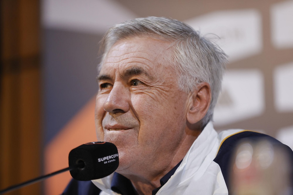 Ancelotti elogia desempenho do Botafogo após conquista da Libertadores Ancelotti elogia desempenho do Botafogo após conquista da Libertadores