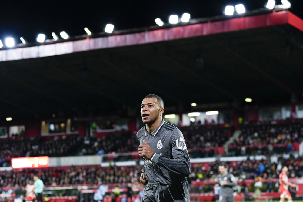 Bellingham brilha, Mbappé se recupera de gol perdido e Real Madrid vence o Girona Bellingham brilha, Mbappé se recupera de gol perdido e Real Madrid vence o Girona