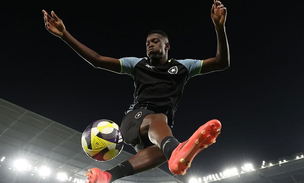 Botafogo se prepara no Catar para estreia na Copa Intercontinental Botafogo se prepara no Catar para estreia na Copa Intercontinental