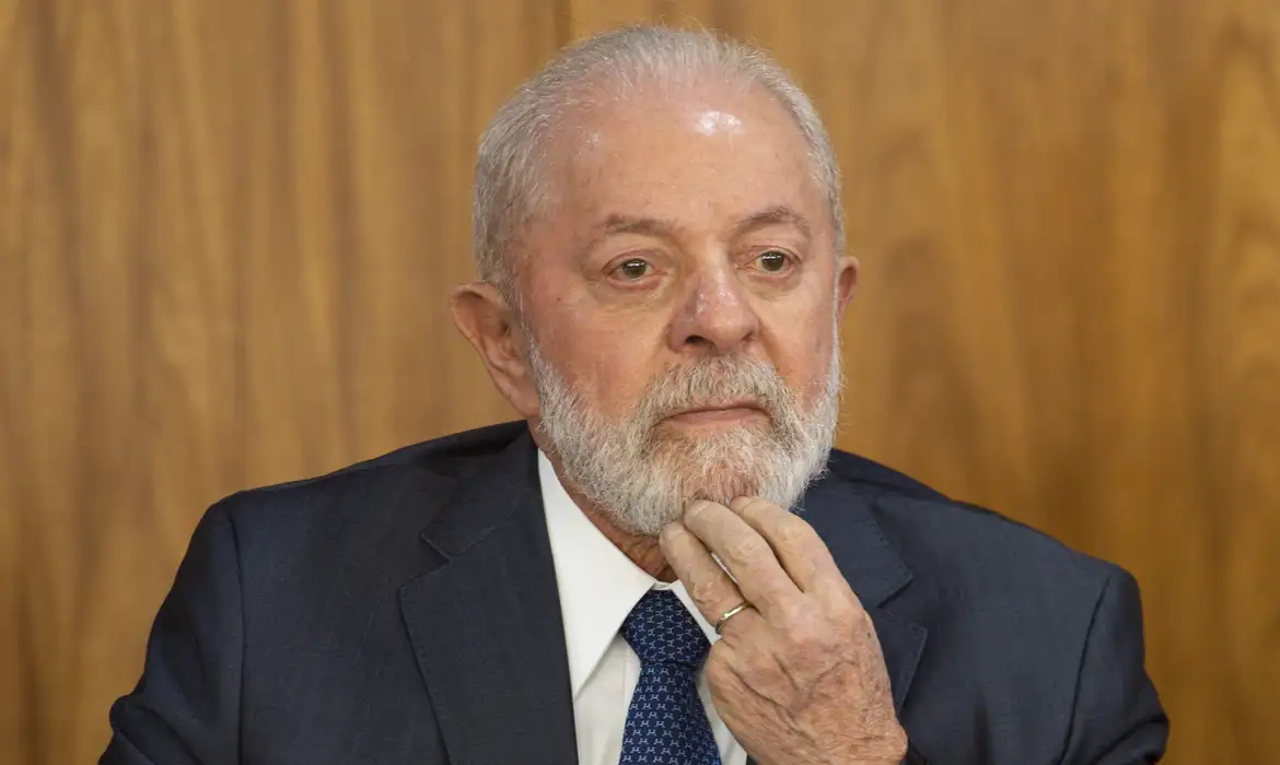 ‘Brasil não aguenta mais dois anos de governo Lula’ ‘Brasil não aguenta mais dois anos de governo Lula’