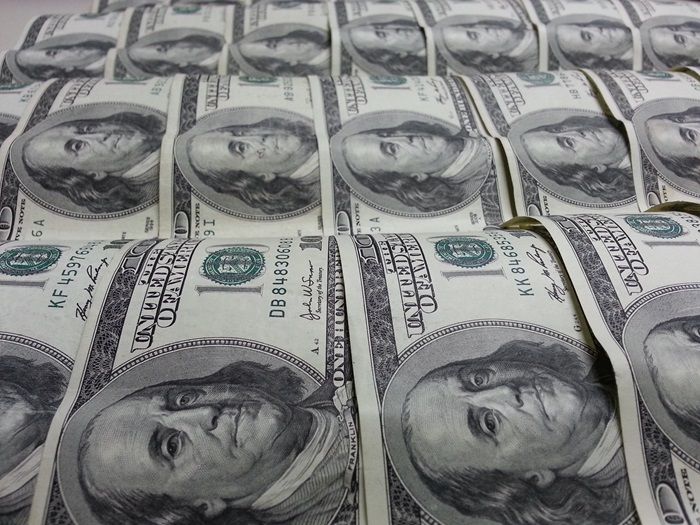 Dólar fica acima dos R$ 6 após fala de Trump e ações do governo Dólar fica acima dos R$ 6 após fala de Trump e ações do governo