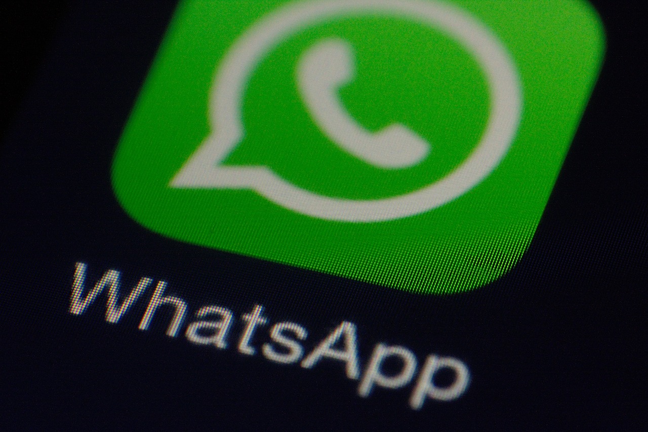 Dona do WhatsApp e Instagram se manifesta sobre instabilidade Dona do WhatsApp e Instagram se manifesta sobre instabilidade