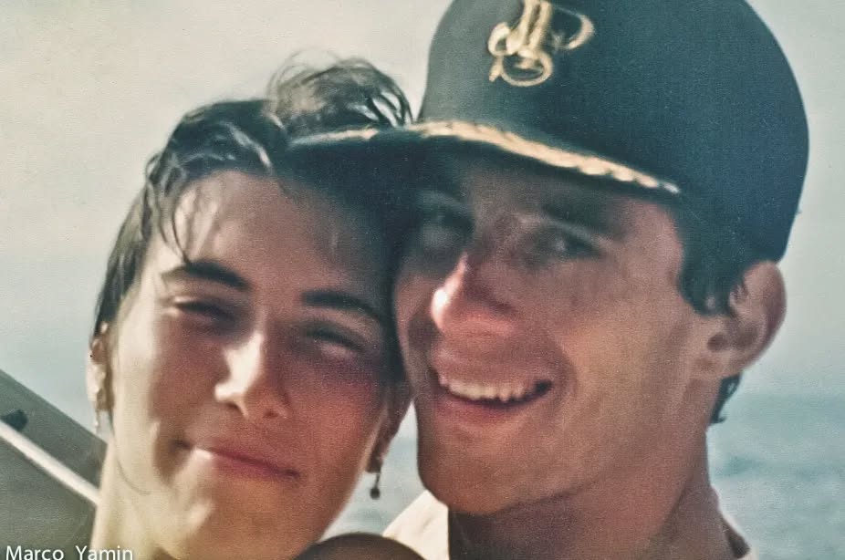 Ex-namorada de Senna, Adriane Yamin revela que ficou surpresa com namoro dele com Xuxa logo após término Ex-namorada de Senna, Adriane Yamin revela que ficou surpresa com namoro dele com Xuxa logo após término