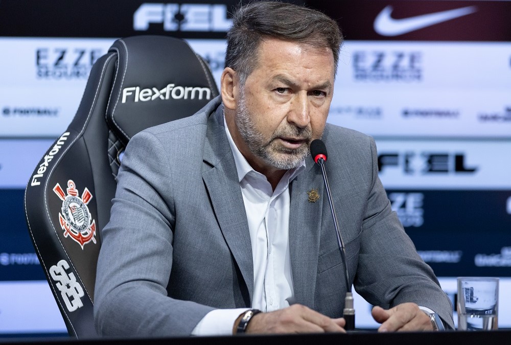 Corinthians confirma saída de ‘braço direito’ de Augusto Melo em meio à crise no clube Corinthians confirma saída de ‘braço direito’ de Augusto Melo em meio à crise no clube