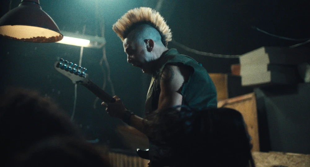Os punks cubanos que se contaminaram intencionalmente com HIV/AIDS: ‘Los Frikis’ conta sua história Os punks cubanos que se contaminaram intencionalmente com HIV/AIDS: ‘Los Frikis’ conta sua história