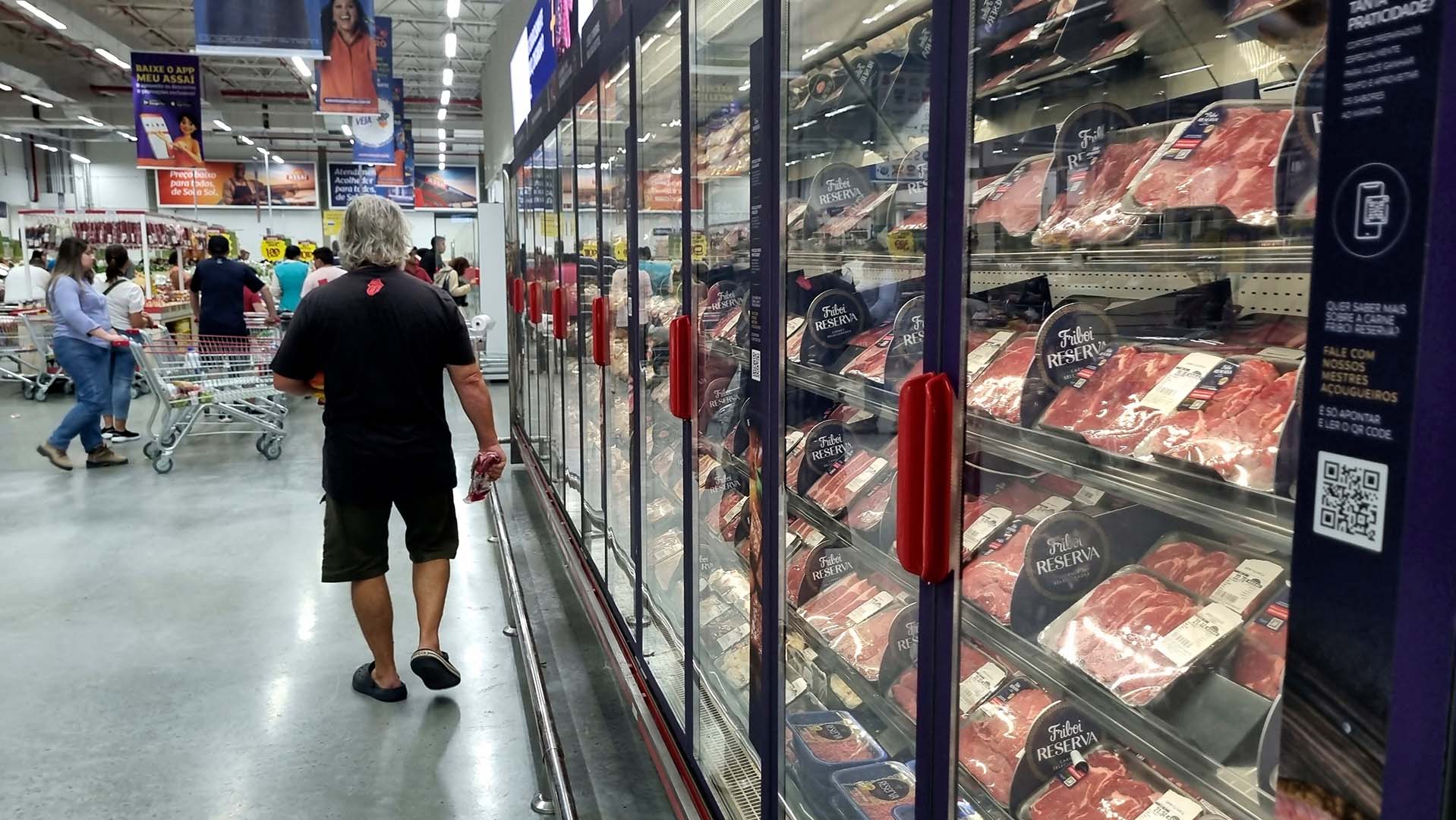 Preço das carnes aumenta 8% em novembro Preço das carnes aumenta 8% em novembro