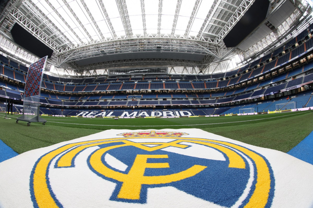 Real Madrid siplifica nome do estádio para Bernabéu Real Madrid siplifica nome do estádio para Bernabéu