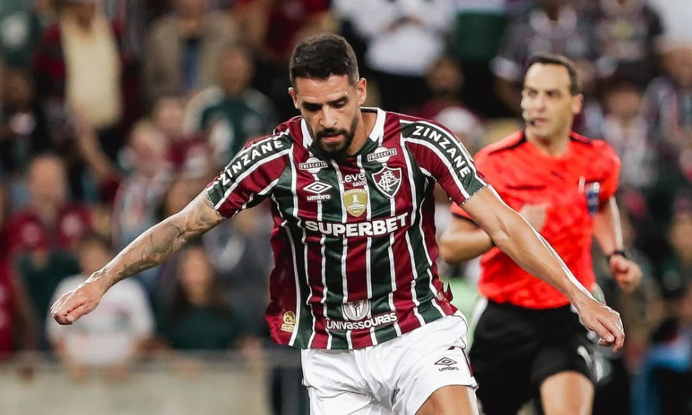 Renato Augusto revela que deseja ficar no Fluminense até finalização do contrato Renato Augusto revela que deseja ficar no Fluminense até finalização do contrato