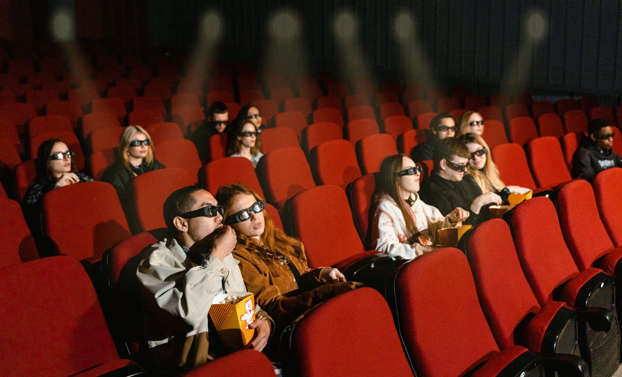 Setembro de 2024 Traz 10 Lançamentos Imperdíveis para os Apaixonados por Cinema Setembro de 2024 Traz 10 Lançamentos Imperdíveis para os Apaixonados por Cinema