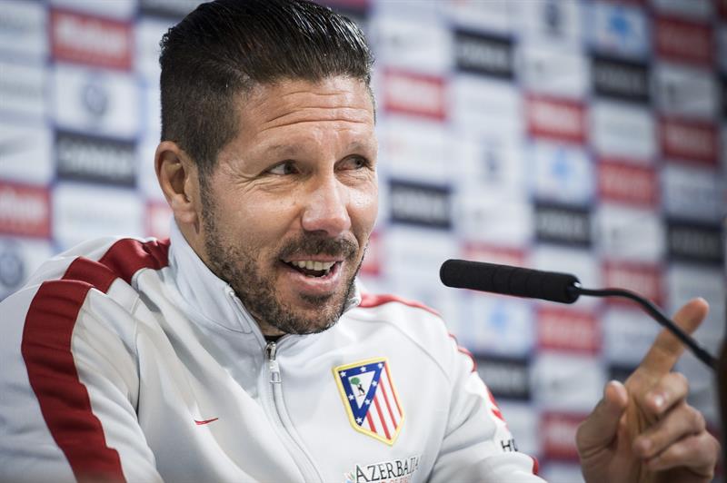 Treinador do Atlético de Madrid se diz otimista para o clássico contra o Barcelona Treinador do Atlético de Madrid se diz otimista para o clássico contra o Barcelona