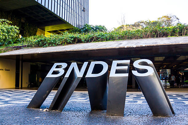 BNDES vai destinar quase R$ 4 bilhões para construção de usina termoelétrica no Pará BNDES vai destinar quase R$ 4 bilhões para construção de usina termoelétrica no Pará