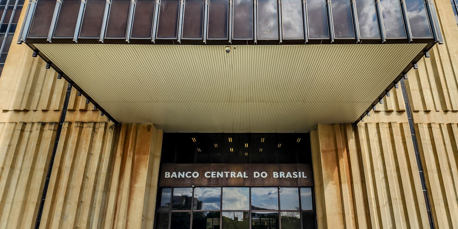 Mercado reduz estimativas para crescimento da economia e inflação Mercado reduz estimativas para crescimento da economia e inflação